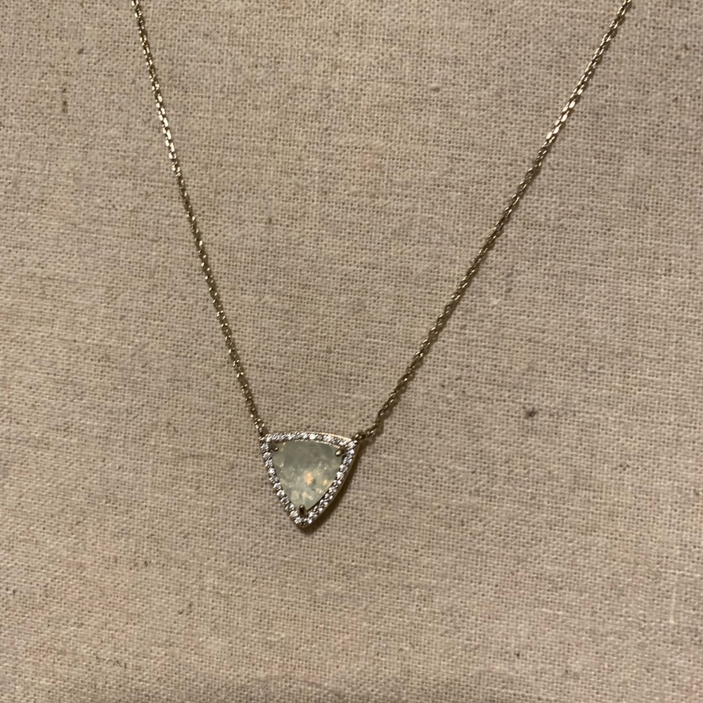 Delicate aquamarine necklace with gold chain
